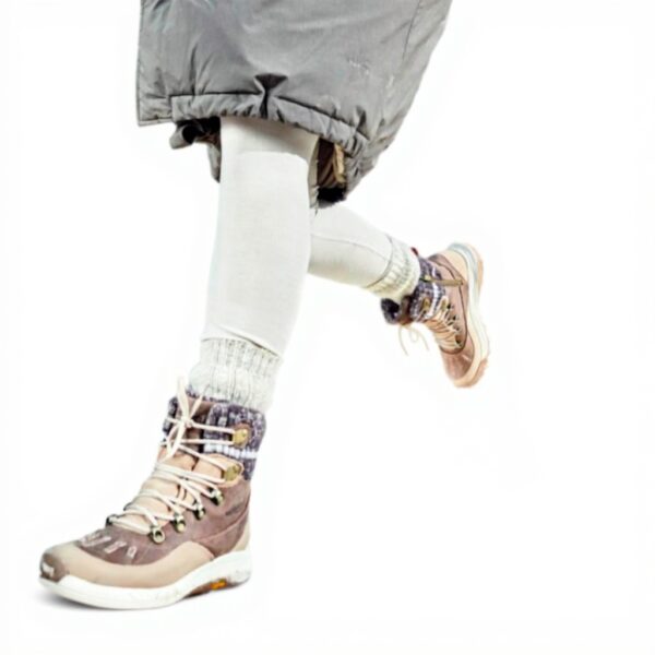 Merrell Siren 4 Thermo Mid Zip Waterproof Hiking Boots Women